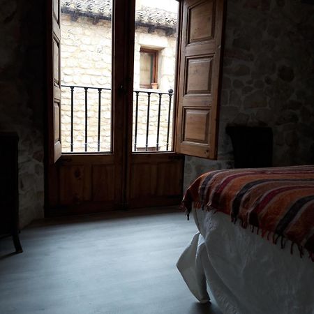 La Sinagoga Pensionat Penaranda de Duero Exteriör bild