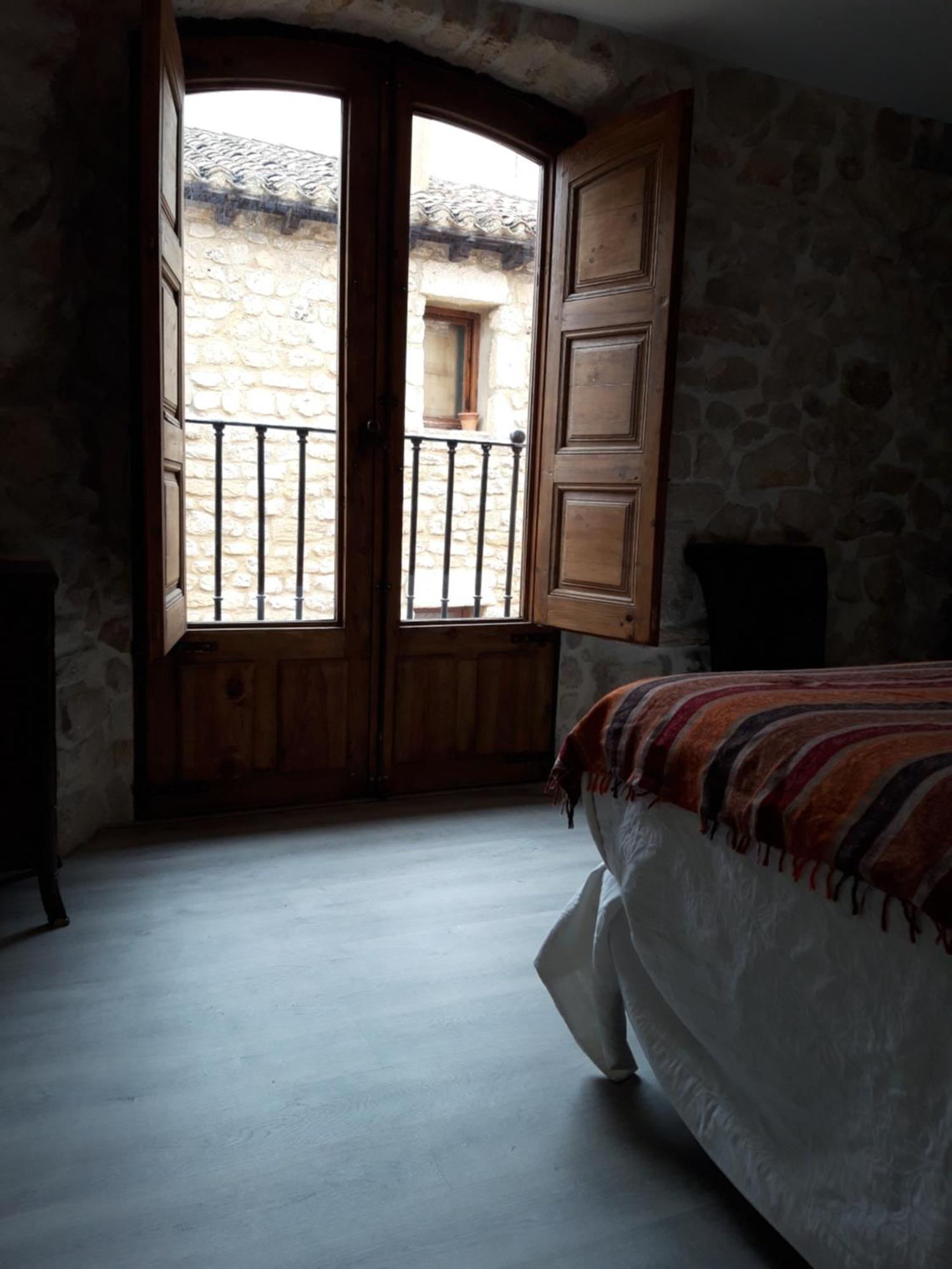 La Sinagoga Pensionat Penaranda de Duero Exteriör bild
